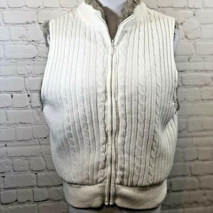 KiKit Women White Sweater Vest Faux Fur Size Large
